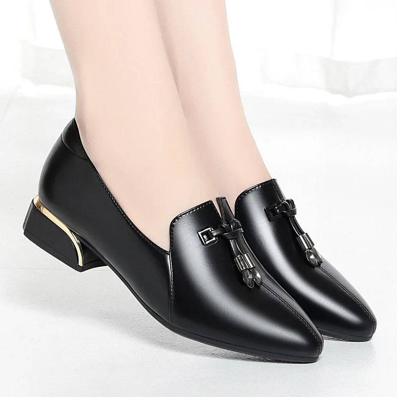 Soft Leather Mother Shoes Autumn Middle-aged Elderly Women's Zpaxo BNQ9690 Black 40 China Mainland