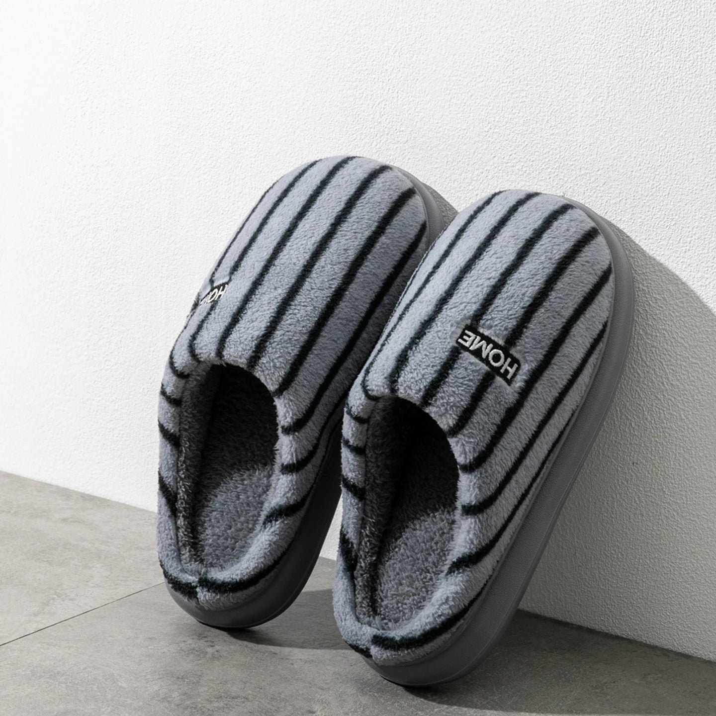 Men's Winter Slippers Indoor House Shoes Non-slip Fuzzy Scuff Soft
