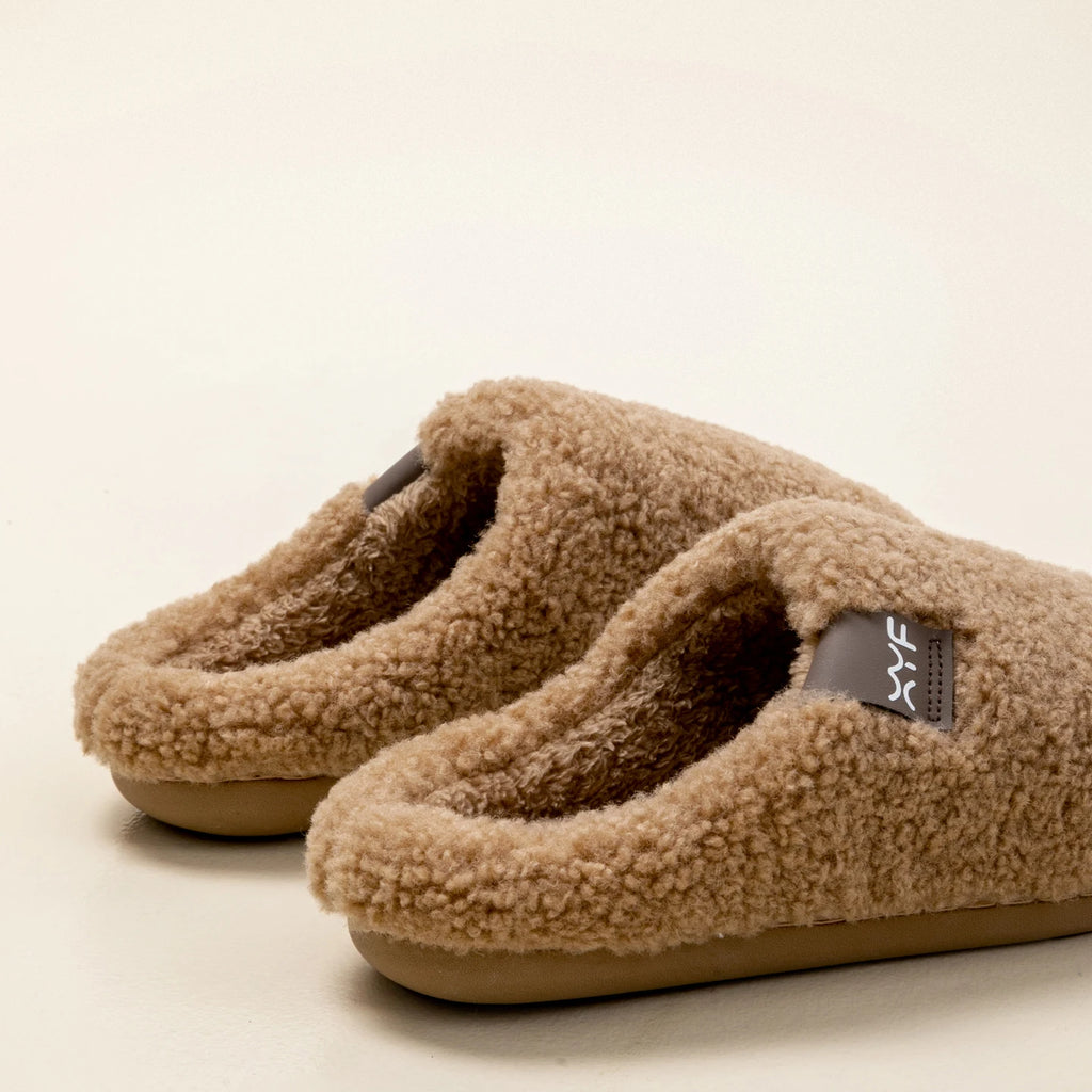 Cozy Furry Slippers Women Warm Non-slip Indoor Shoes Plush Fleece