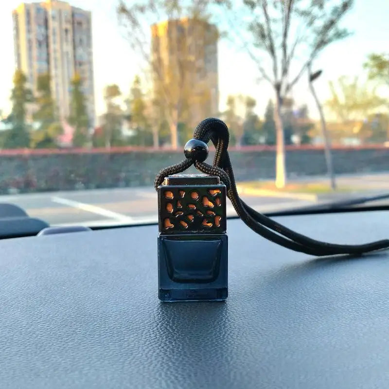 Auto Aromatherapy Fragrance Pendent Bottle Perfume Diffuser