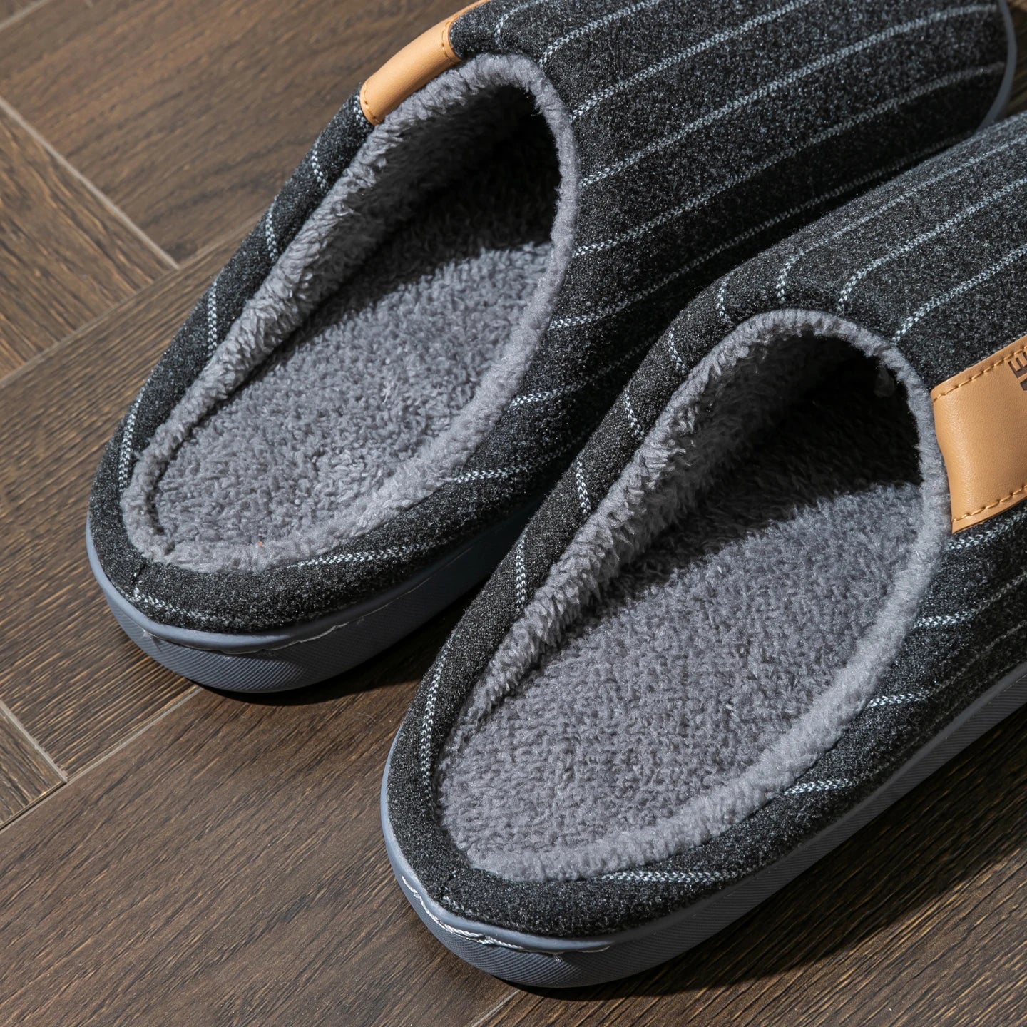 Men's Winter Slippers Non-slip Indoor House Shoes Cozy Plush Lining