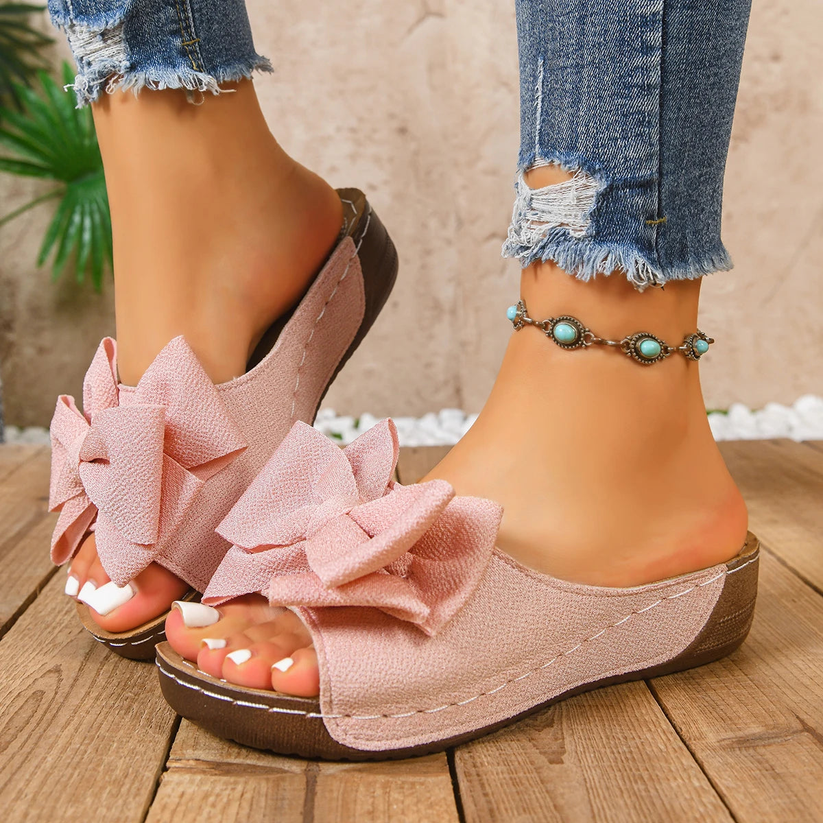 Women Wedge Slippers 2025 New Leisure Large Size Shoes Women Platform Outdoor Sandals Lightweight Bow Tie Slippers Slides Women Zpaxo