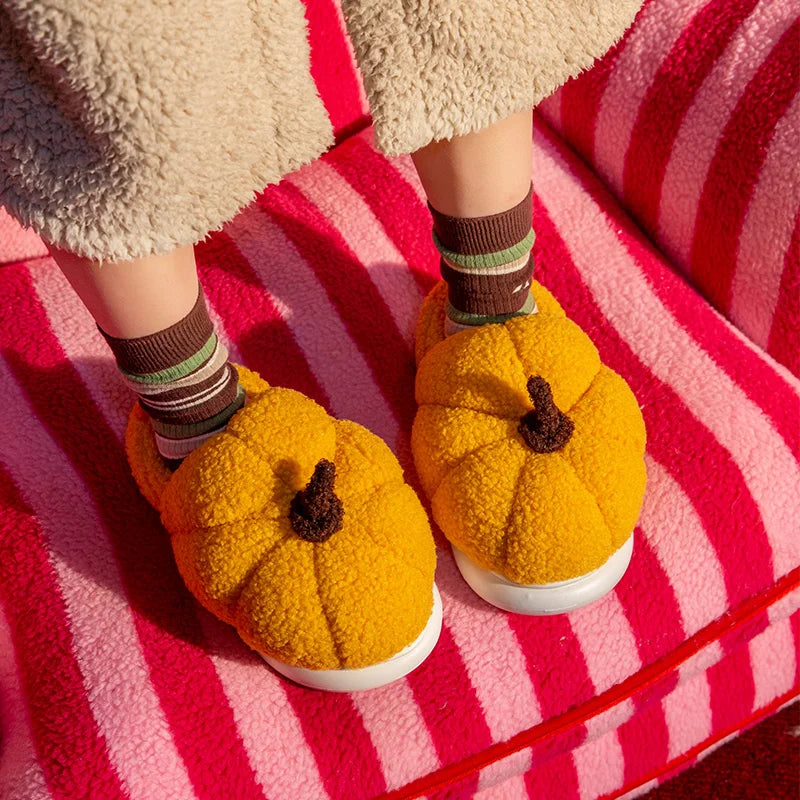 Winter Fashion Cute Fun Creative Pumpkin-shaped Plush Slippers Home