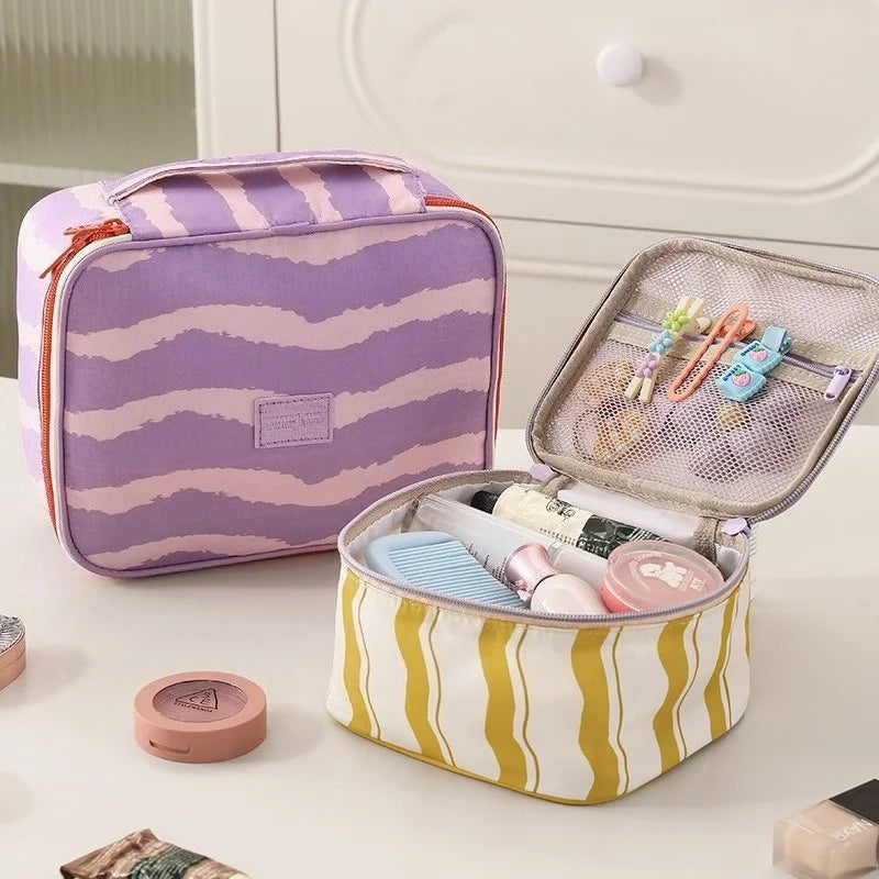 Hot Ins Striped Travel Storage Bag, Bathroom Cosmetics, Dry and Wet Separation, Wash Bag, Multi-functional Bedroom Storage Bag Zpaxo