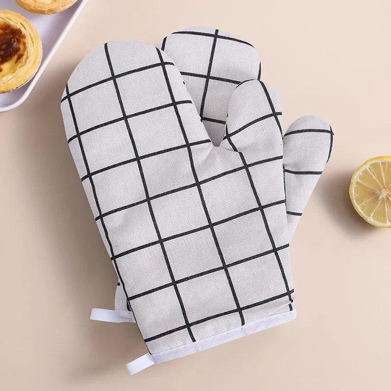 2 Insulated Kitchen Gloves Heat-resistant Microwave Thickened Grid Zpaxo 2pcs White checkered