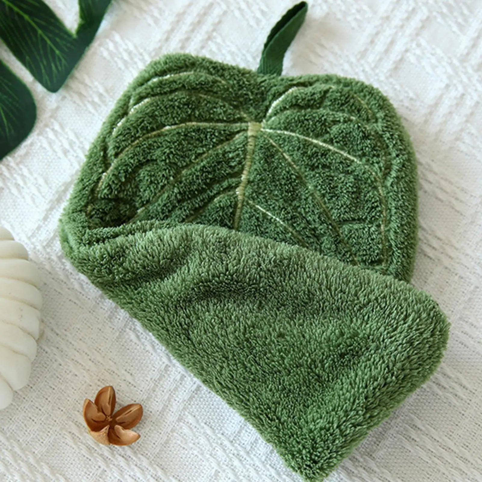 2Pcs Leaves Hand Towels Absorbent Kitchen Handkerchief Kitchen Accessories Bathroom Hands Towel Wall Hanging Kitchen Towels Zpaxo