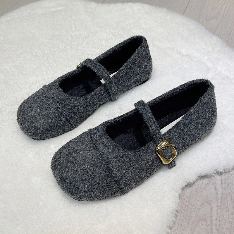Fur Lining Women Flats Shoes Comfort Round Toe Soft Sole Outdoor Warm