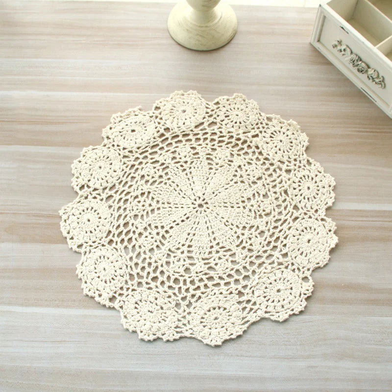 Round Hand Crocheted Cotton Doily – Vintage Lace Placemat