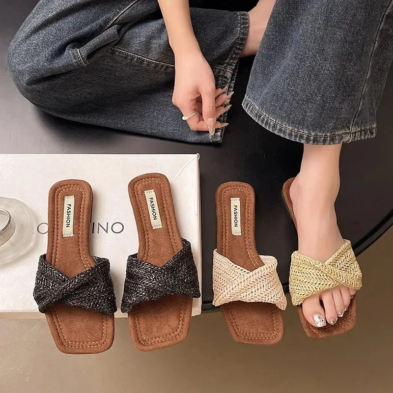 2025 Summer Fashion Low Heel Ladies Slippers Open Toe Female Square Zpaxo