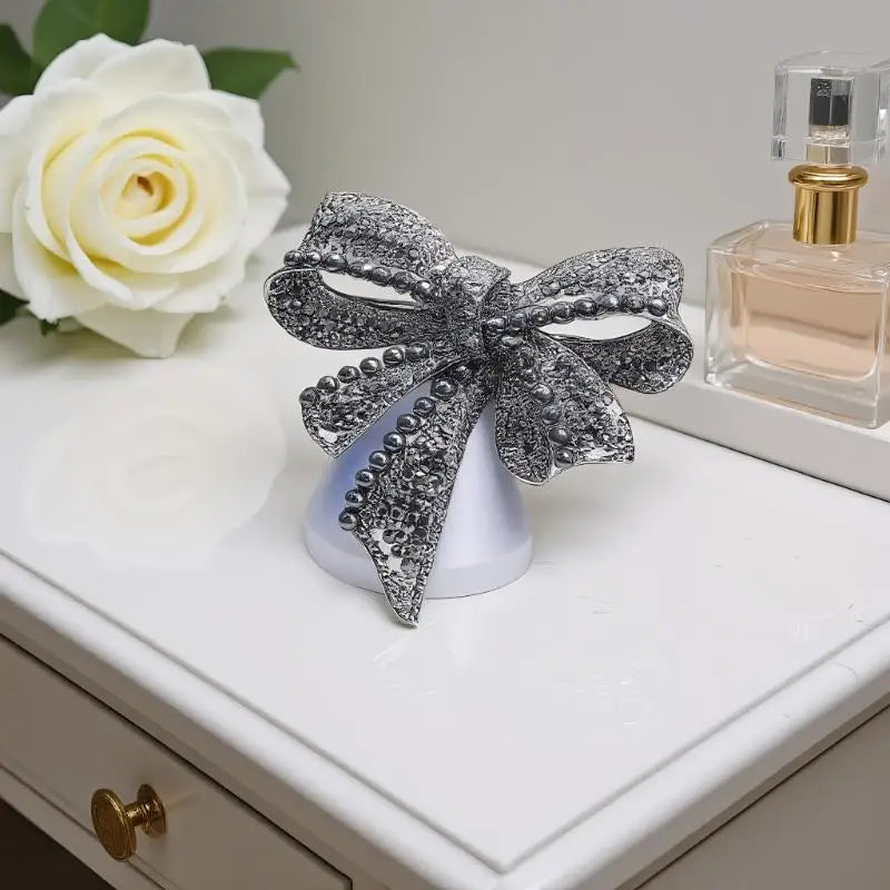 Vintage Fashion Pearl Rhinestone Bowknot Brooches Women Clothing Coat Zpaxo
