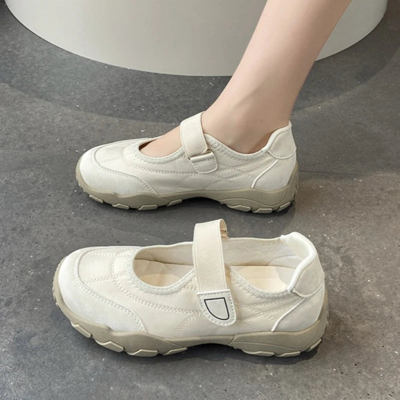2026 Women's Round Closed Toe Spring Autumn Single Shoes Women Zpaxo Beige 35