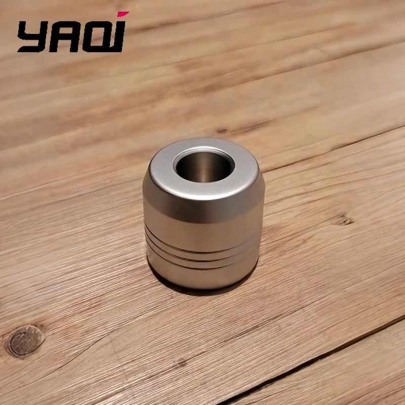 Yaqi Matte Chrome Men's Razor Holder – Aluminium Stand Razor Stand Holder Zpaxo