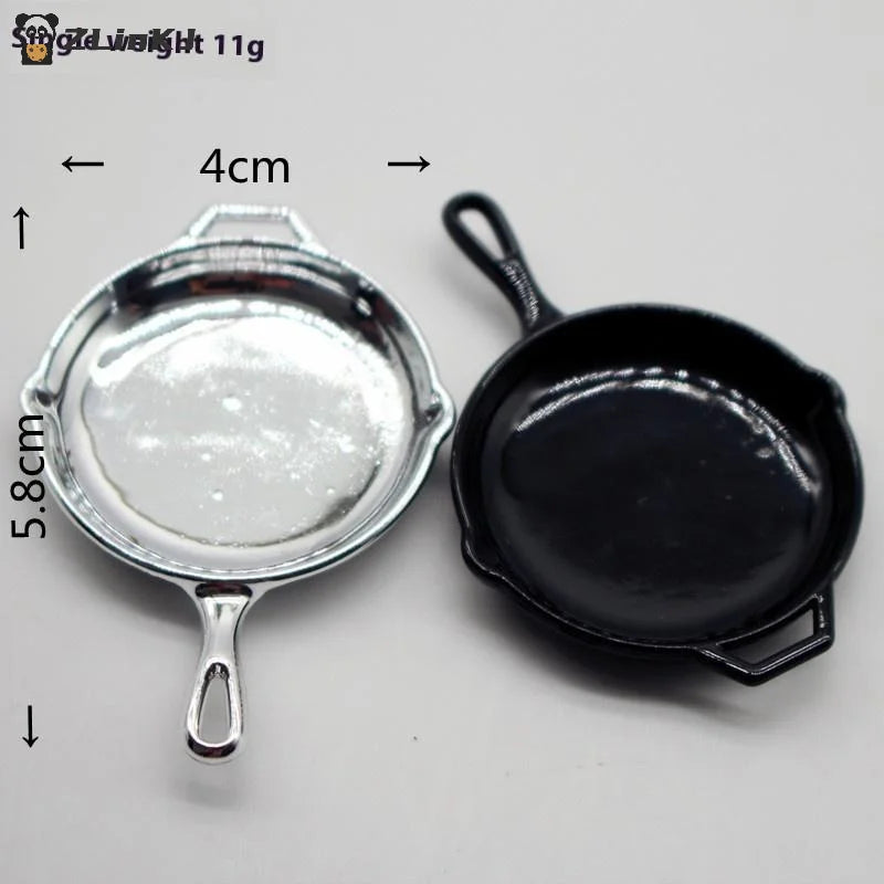 ▶1Pcs Dollhouse Mini Alloy Pan Model Simulation Miniature Ornament Toys Scene Decoration Doll House Accessories Zpaxo
