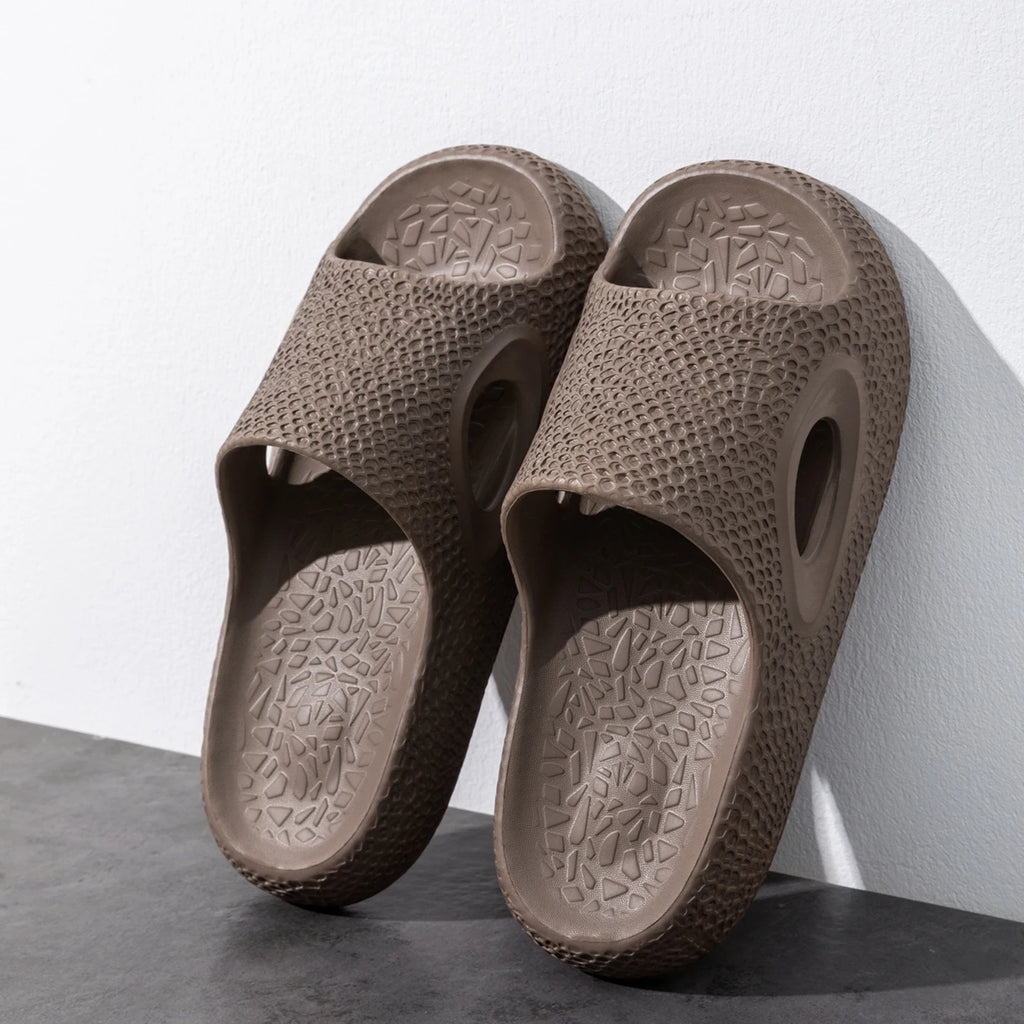 Men's Summer Slides Non-slip Thick Sole Slippers Breathable