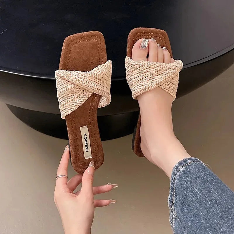 2025 Summer Fashion Low Heel Ladies Slippers Open Toe Female Square Zpaxo