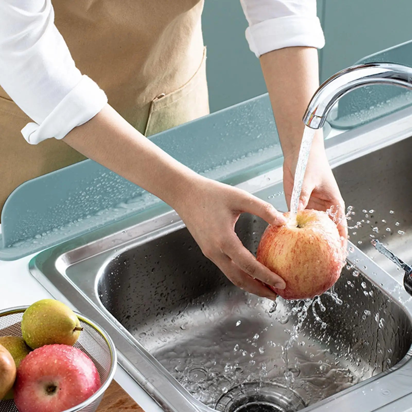 Silicone Sink Baffle Kitchen Splash Guard Household Non Slip Water