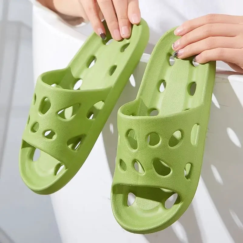 Summer Cloud Slippers Women Men Flip Flops Beach Sandals Bathroom