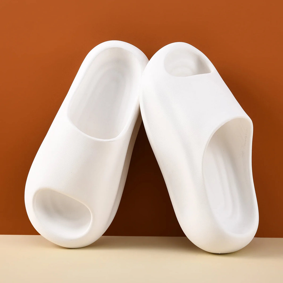 2025 Slippers Women Wear Sandals Couple Thick Bottom Step Shoes Zpaxo WHITE 39-40