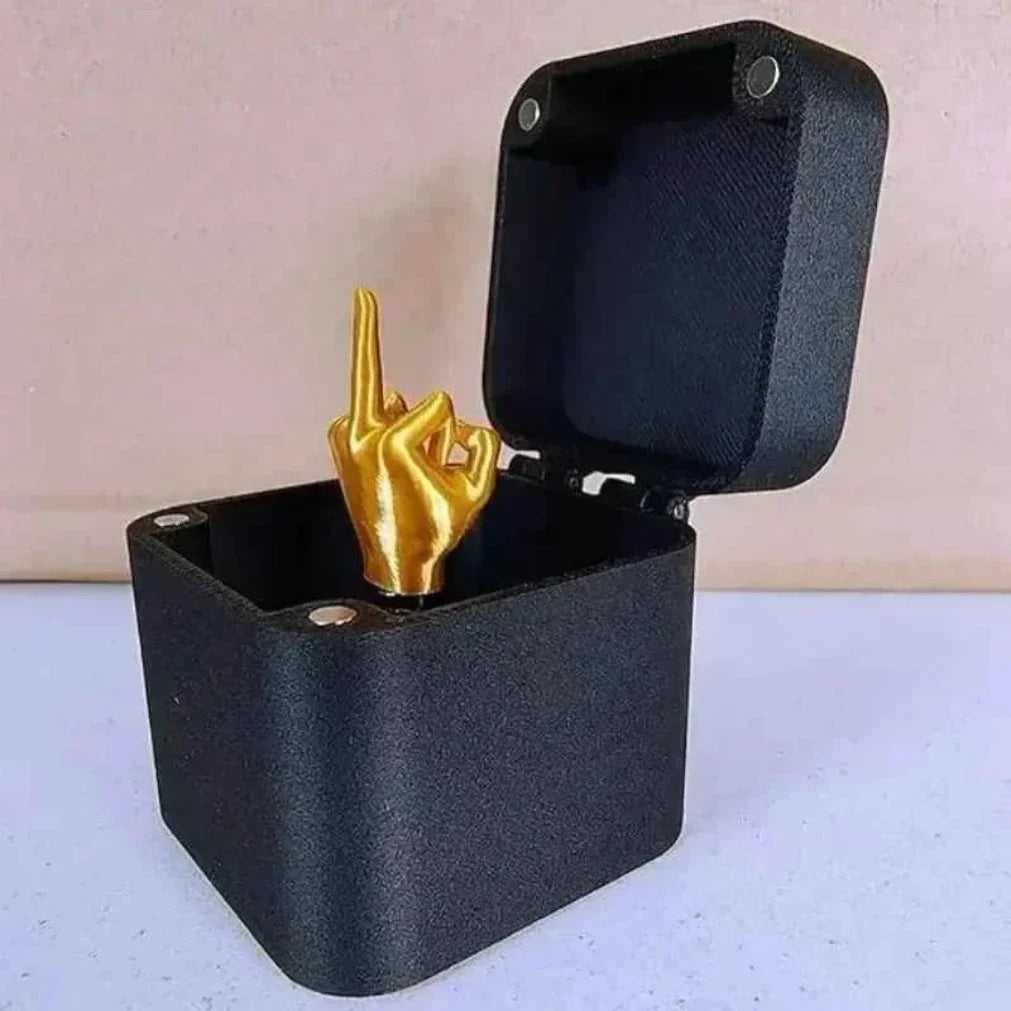 Out of the box pop-up Middle Finger Gift Box Creative Desk Home Decor Gifts Middle Finger Novelty Christmas Funny Prank Gift Zpaxo