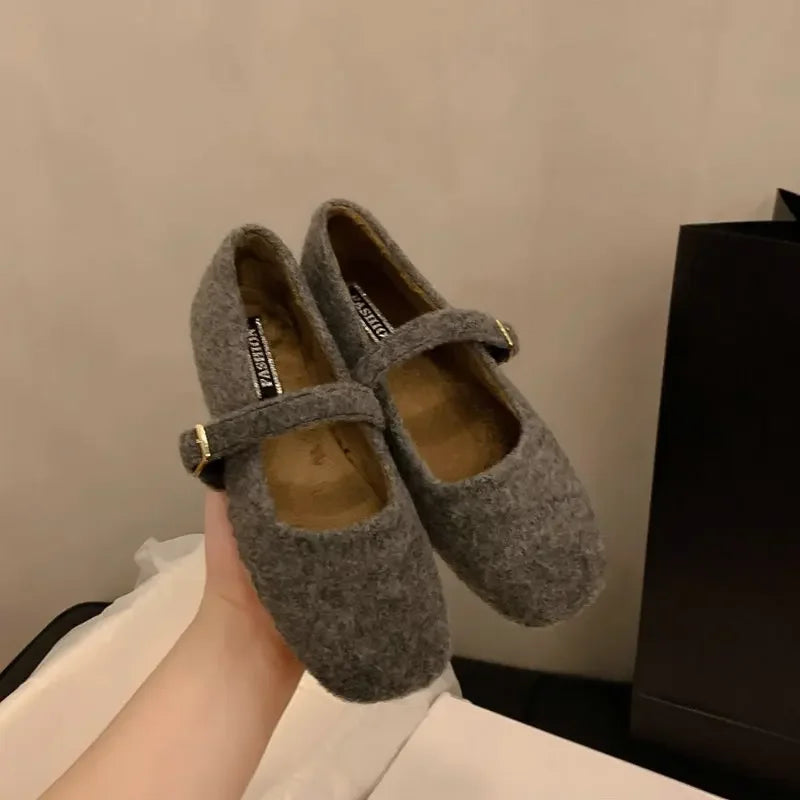 Flat Shoes for Women Autumn Winter Hairy Shoes Women's New Outdoor Mary Jane Flat Bottom Cotton Shoes Loafers Women Zpaxo