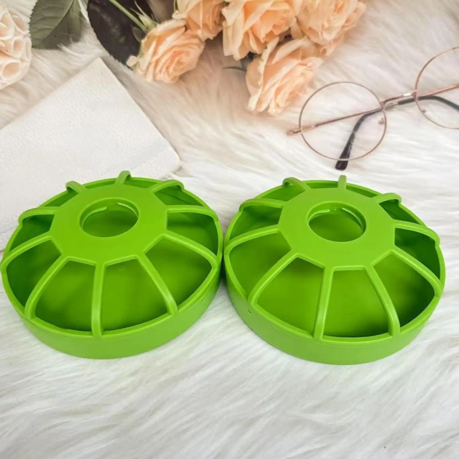 Poultry Feeder Round Spill Proof Non Slip Feeding Large Bird Cage No