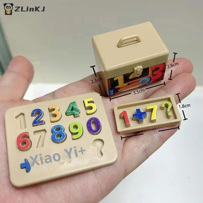▶1 Set Miniature Simulation Model Dollhouse Letter Numbers Block Puzzle Sorting Math Bricks Small Ornament Toys For Children Zpaxo