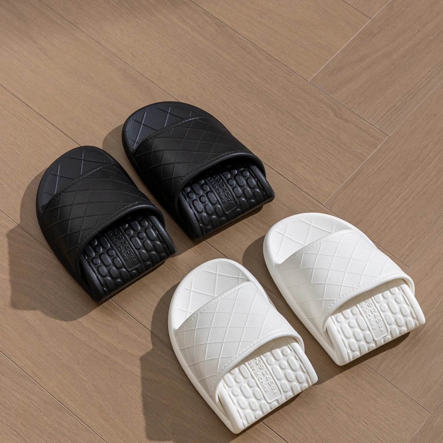 Men's Foldable Travel Sandals Portable Bathroom Slippers Lightweight