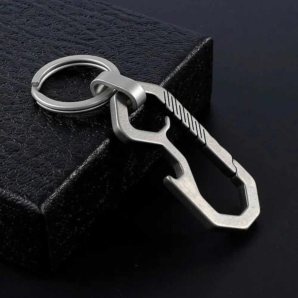 Special Shapes Car Key Chain Lightweight Titanium Alloy Bottle Opener Keychain Fingertip Gadget Hi-end Men's Outdoor Keyring Zpaxo