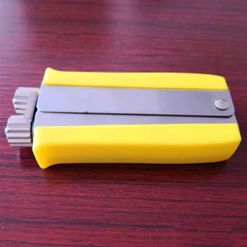 1Pcs Beekeeping Frame Wire Tensioner Crimper Tool Plastic Handle Metal Wheel Hive Tightening Tool for Loose Bee Frame Cable Zpaxo