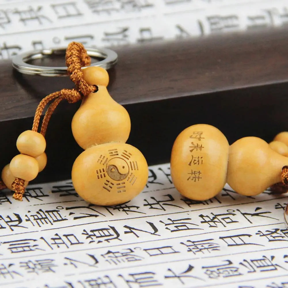 Gifts High Quality Ornaments Key Chain Car Key Ring Wishful Peach Wood Keyring Chinese Traditional Keychain Good Luck Gourd Zpaxo 05