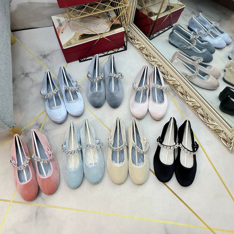 Flats Women's Shoes 2023 Spring Autumn Round Toe Shoes Pearl Velvet Flat French Loafers Ladies Work Shoes Plus Size 41 Zpaxo