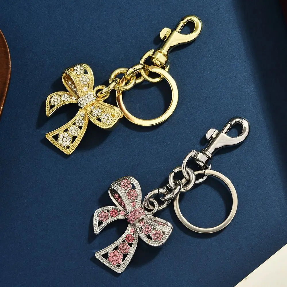 Alloy Rhinestone Bowknot Keychains Phone Chain Jewelry Sparkling Bow Bag Charm Ins Backpack Hanging Bow Car Keyrings Zpaxo