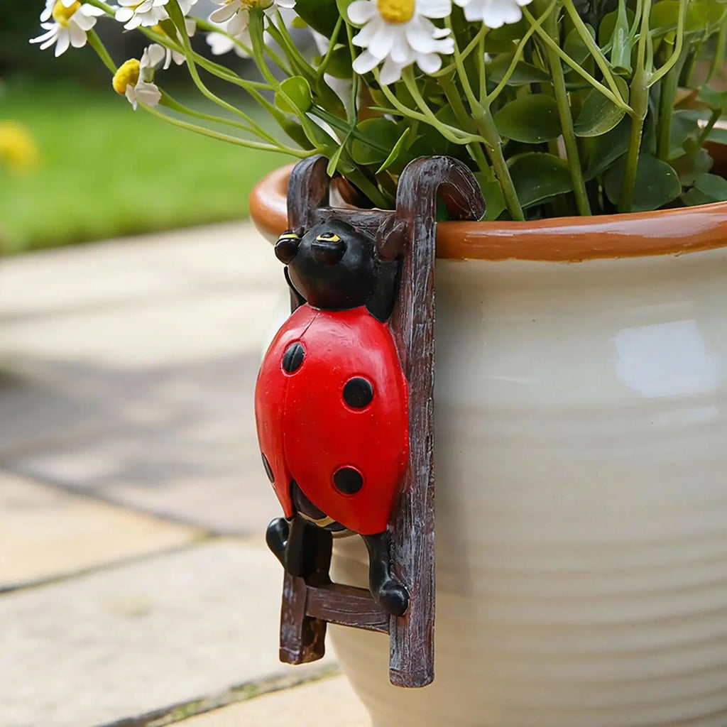 Pot Hugger Climbing Animal Figure Hanger Planter Ornaments Flower