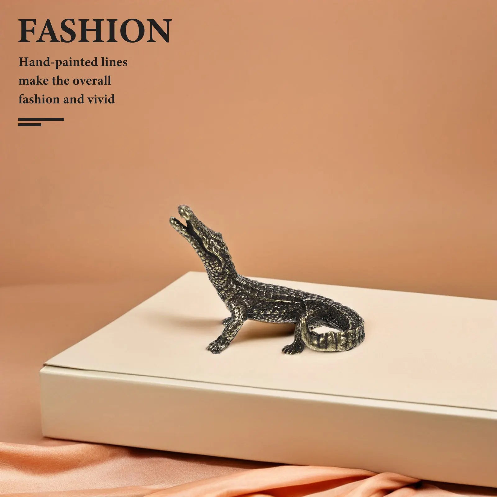 Brass Crocodile Desktop Adornment Hand-painted Smooth Sculpture Home