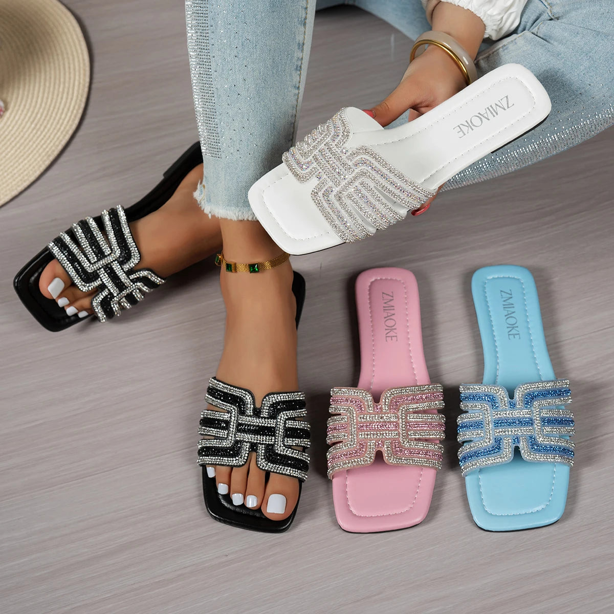 2026 Women Rhinestone Slippers Fashion Non-Slip Shoes Women Outdoor Slippers Designer Square Heel Flat Sandals Slides Women Zpaxo