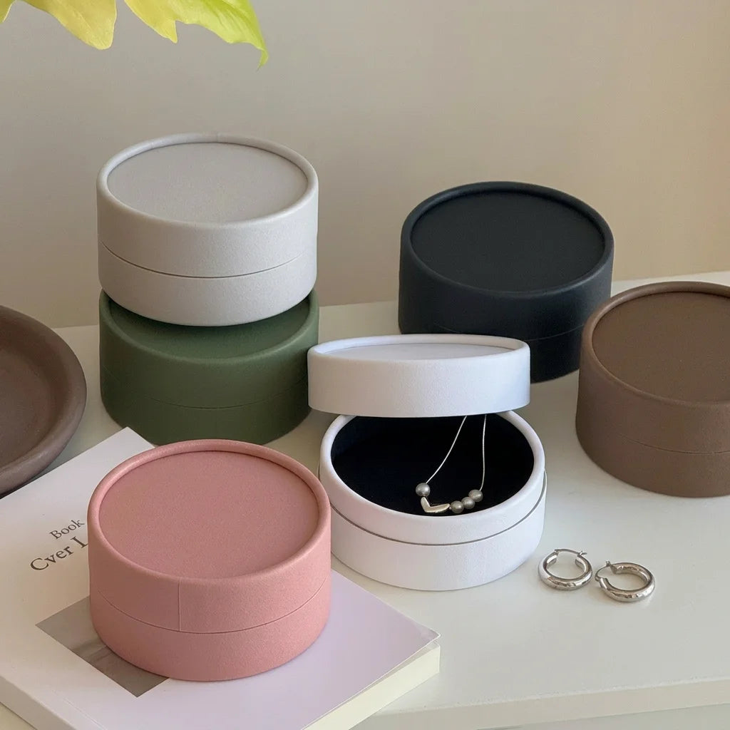 Round Minimalist Jewelry Box – Elegant Paper Gift Box