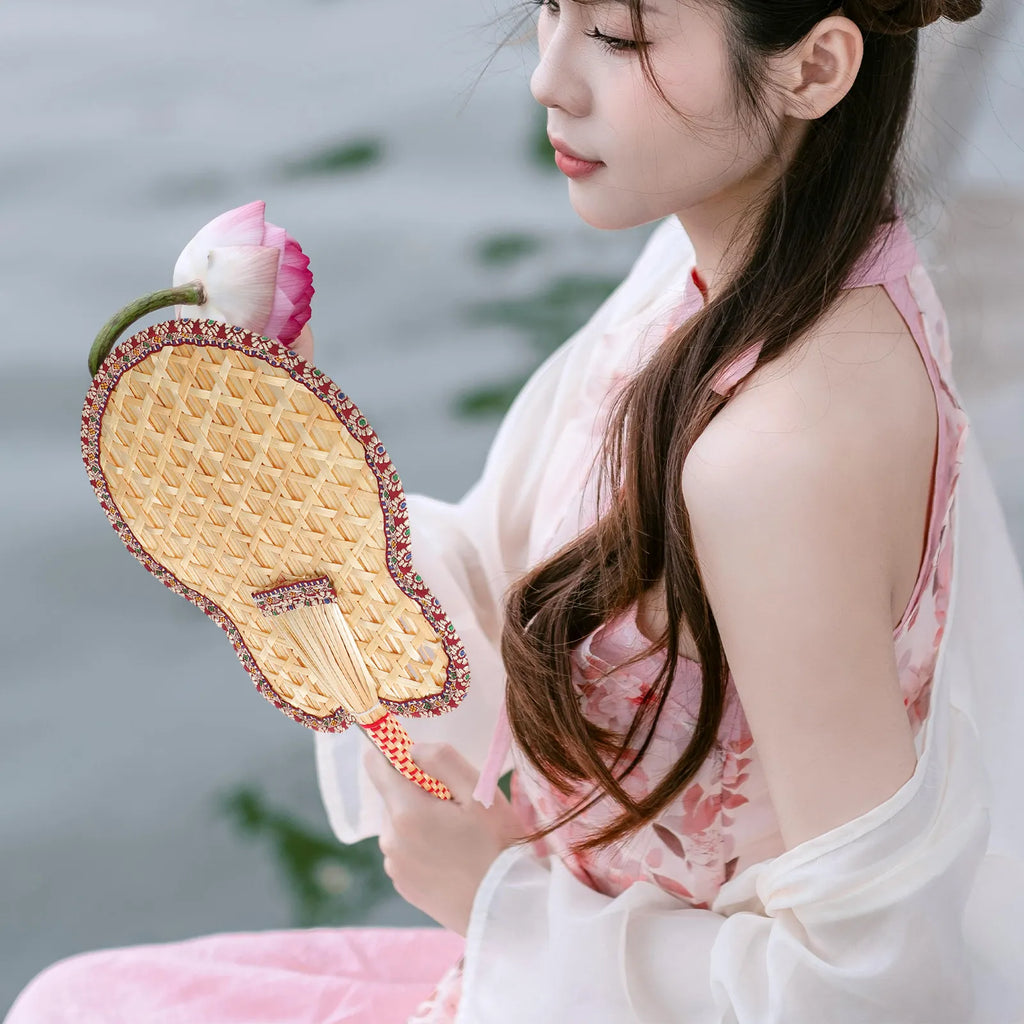 Hand-Woven Natural Palm Fan for Kids Lightweight Vintage Style Summer Cooling Outdoor Events Home Decor Rustic Chinese Hand Fan Zpaxo