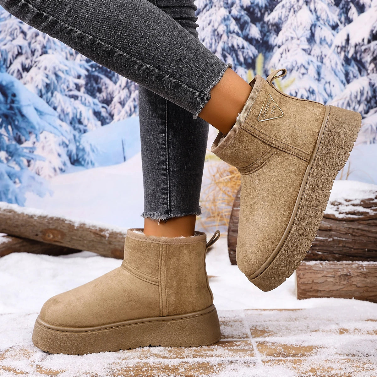 Women Ankle Boots 2025 New Warm Short Tube Bread Cotton Shoes Women Winter Thick Bottomed Lined Large Size Snow Boots Women Zpaxo