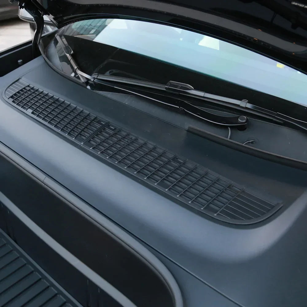 Tesla Model Y Juniper 2024–2025 Front Air Inlet Vent Grille Cover