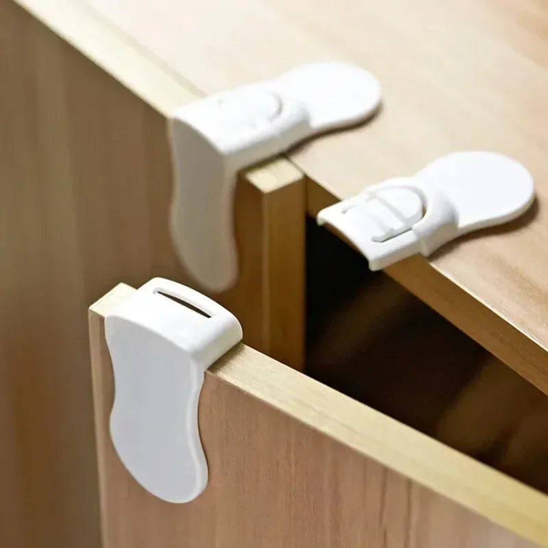 Baby Safety Drawer & Cabinet Lock – Anti-Pinch Child Buckle Baby Cabinet Lock Zpaxo