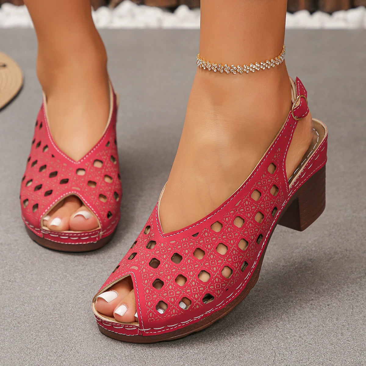 Women Sandals 2025 Retro Comfortable Summer Shoes Women Thick Heeled Fish Mouth Middle Heeled Sandals Fashion Hollow Shoes Women Zpaxo