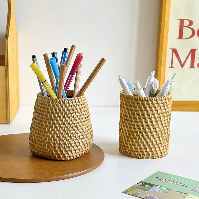 Rattan-Style Round Pen Holder & Makeup Brush Organizer Desk Organizer Zpaxo