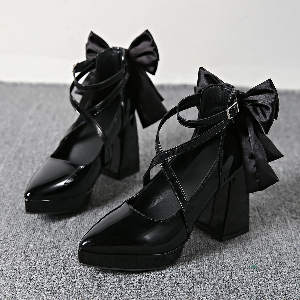 2025 New Women High Heel Pumps Cross Straps Casual Heels Women Round Toe Thick Heels Lolita Shoes Punk Goth Platform Women Shoes Zpaxo black 36