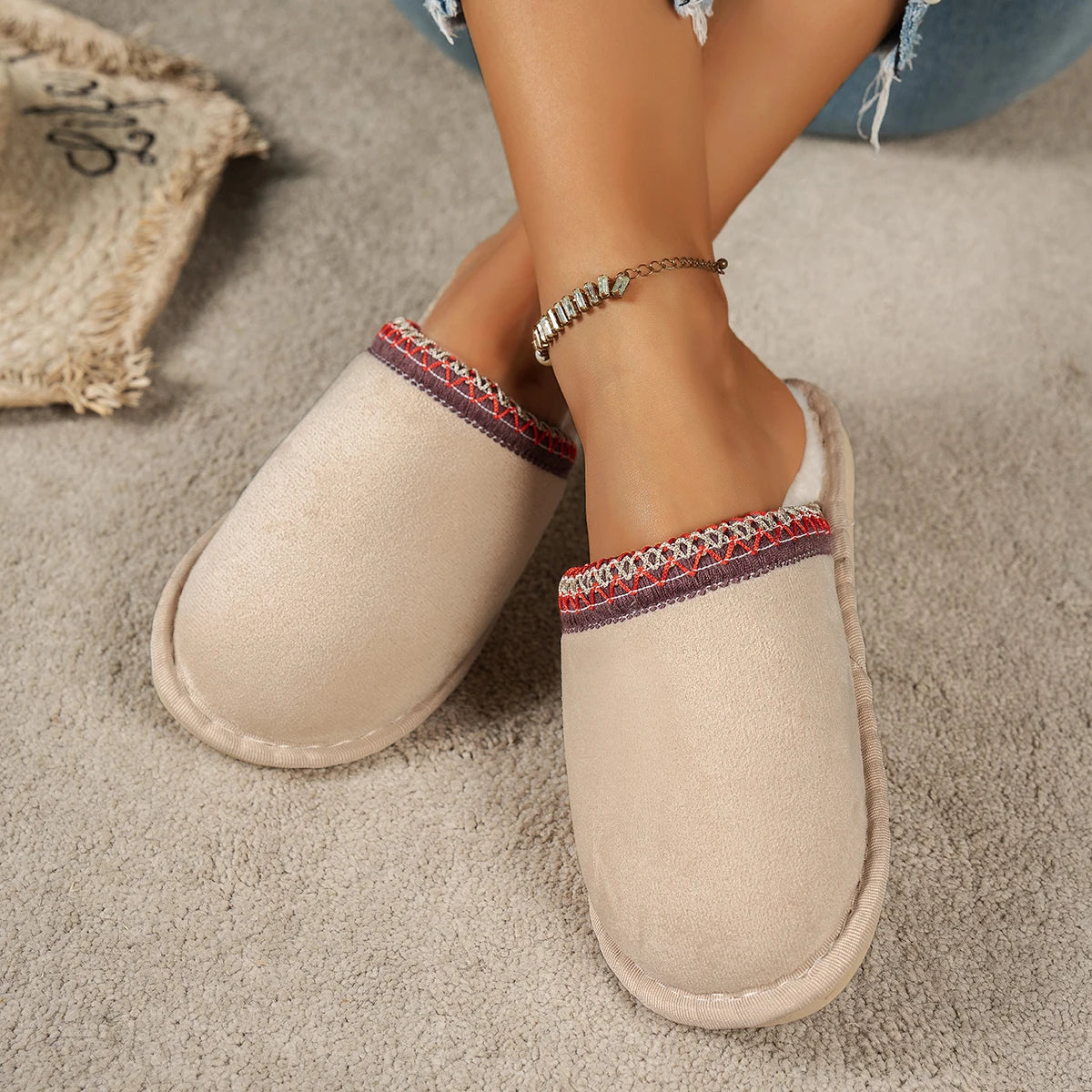 Winter Plush Warm Shoes Women Comfortable Non Slip Home Slippers 2025 Woman Slides Women Retro Fashion Fluffy Platform Slippers Zpaxo Beige 42-43