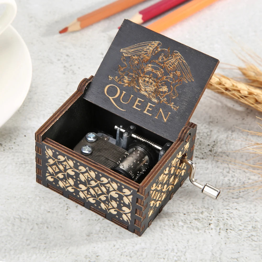 Wooden Carved Music Box Hand Cranked Music Box with Melody Christmas Birthday Gift Beautiful Carved Musical Gadget for Mum Dad Zpaxo