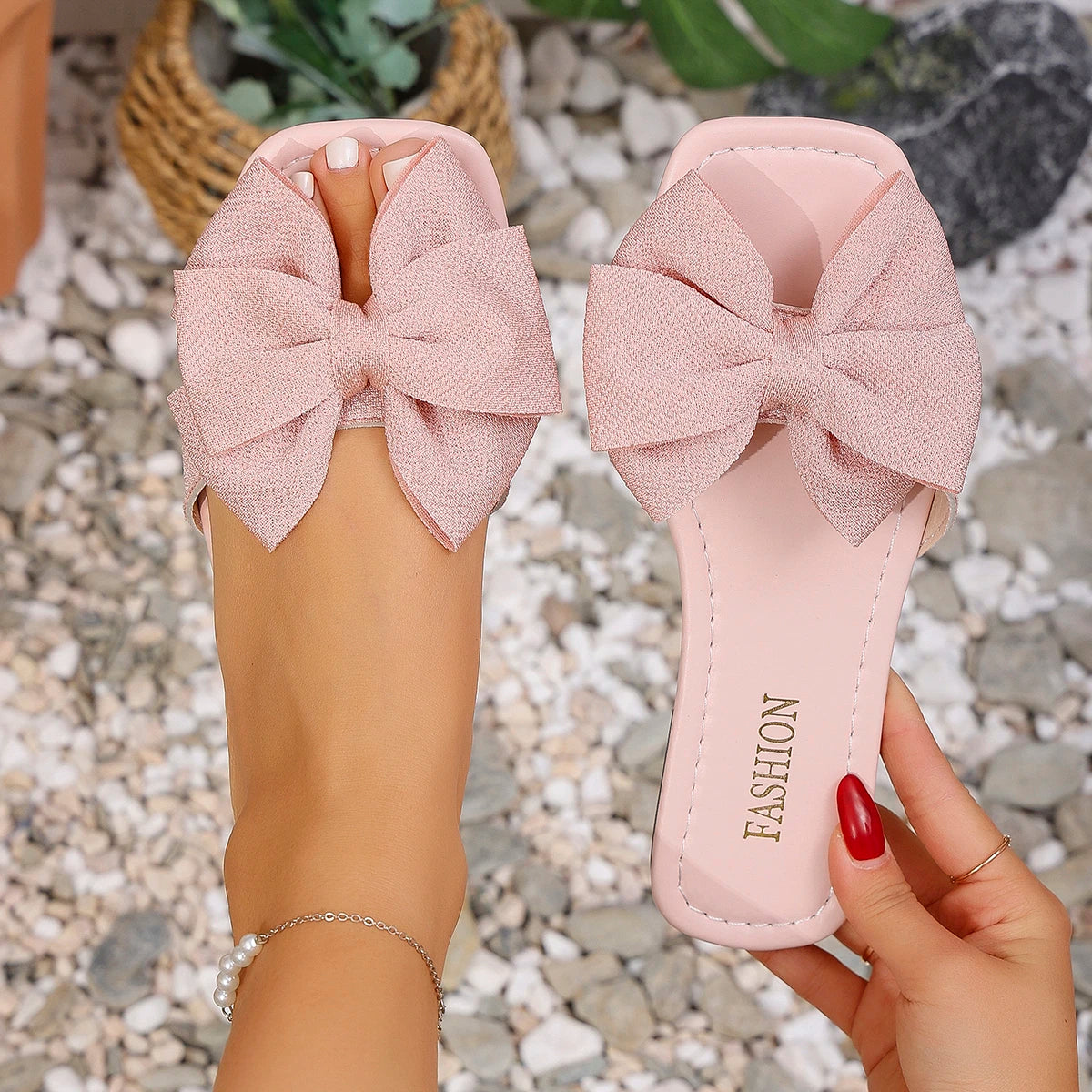 2025 Women Flats Slippers Casual Beach Slippers Fashion Bow Tie Sandals Lightweight Outdoor Shoes for Women Home Slides Women Zpaxo Pink 36