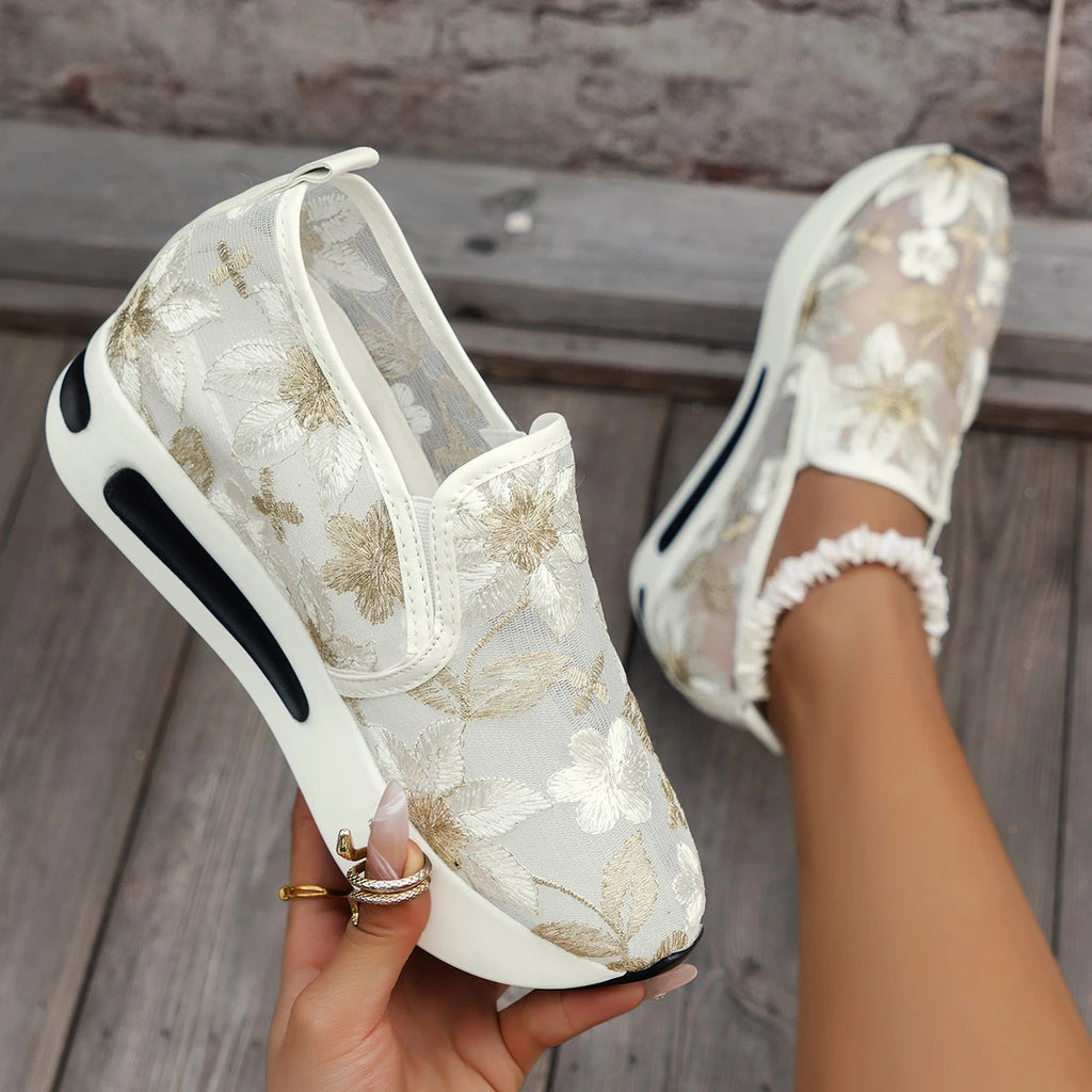 2025 Women Sneakers Slip-On Thick Bottom Casual Shoes Large Size Breathable Mesh Shoes Ladies Embroidered Floral Sneakers Women Zpaxo