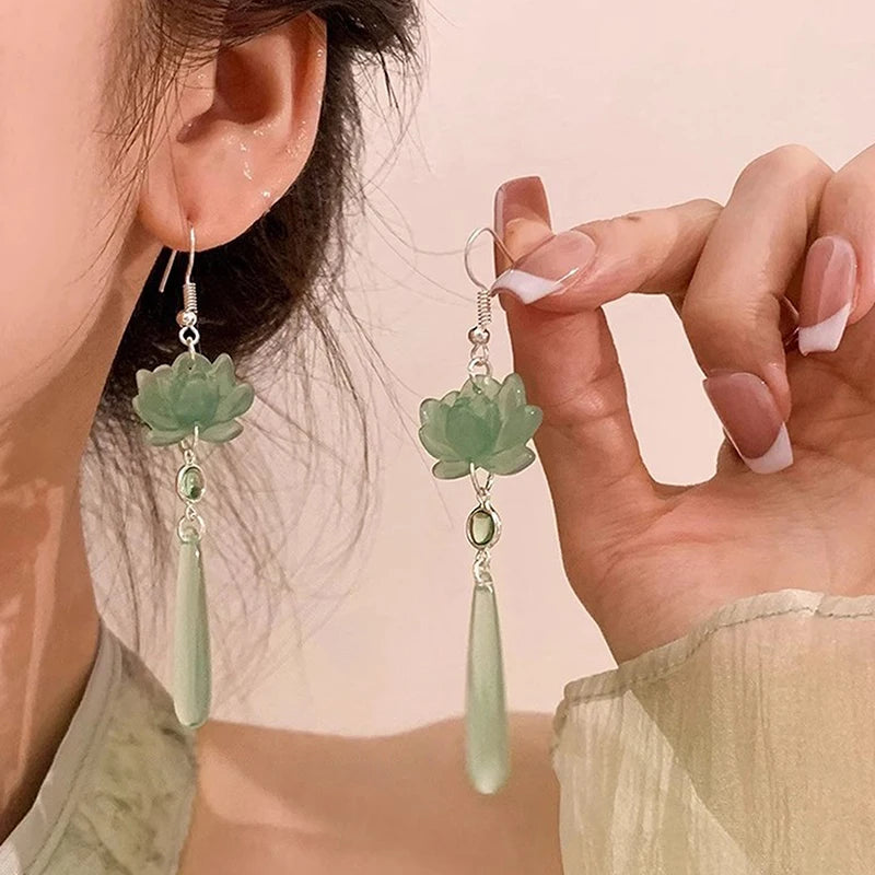 Chic Chinese Inspired Lotus Pendant Tassel Earrings Women Zpaxo