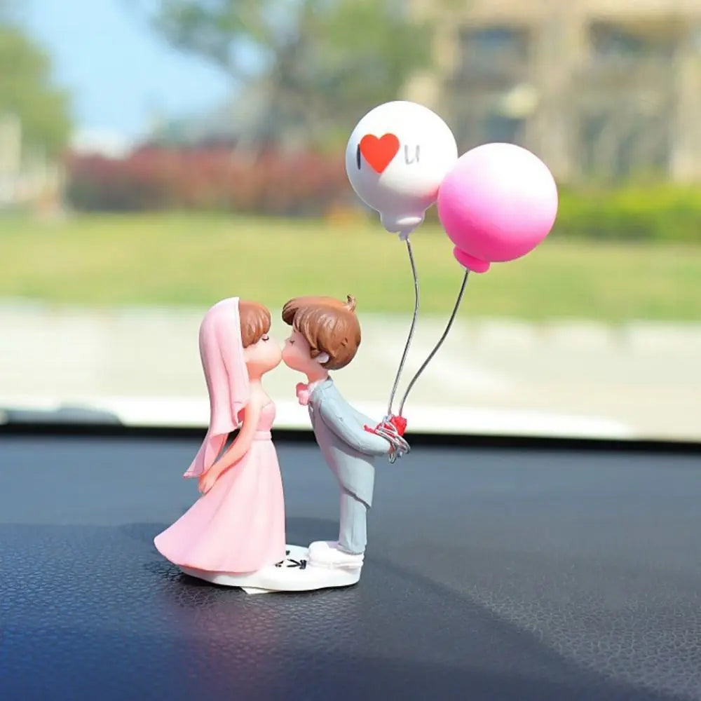 Get Married Car Ornaments Wedding Dress Resin Cartoon Couples Model Zpaxo