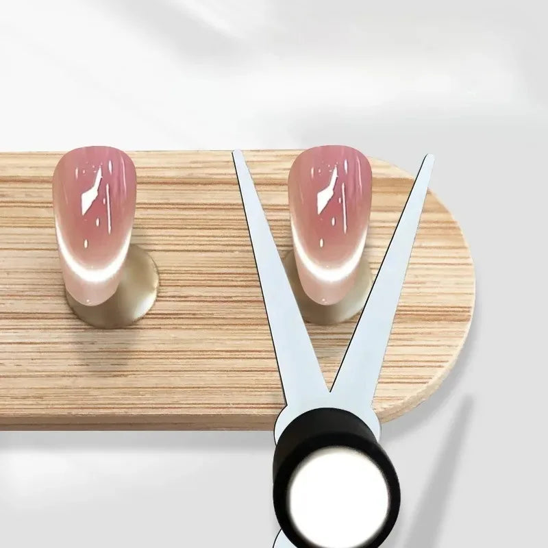 Double-head French Cat Eye Nail Magnet V-shaped Magnetic Combination